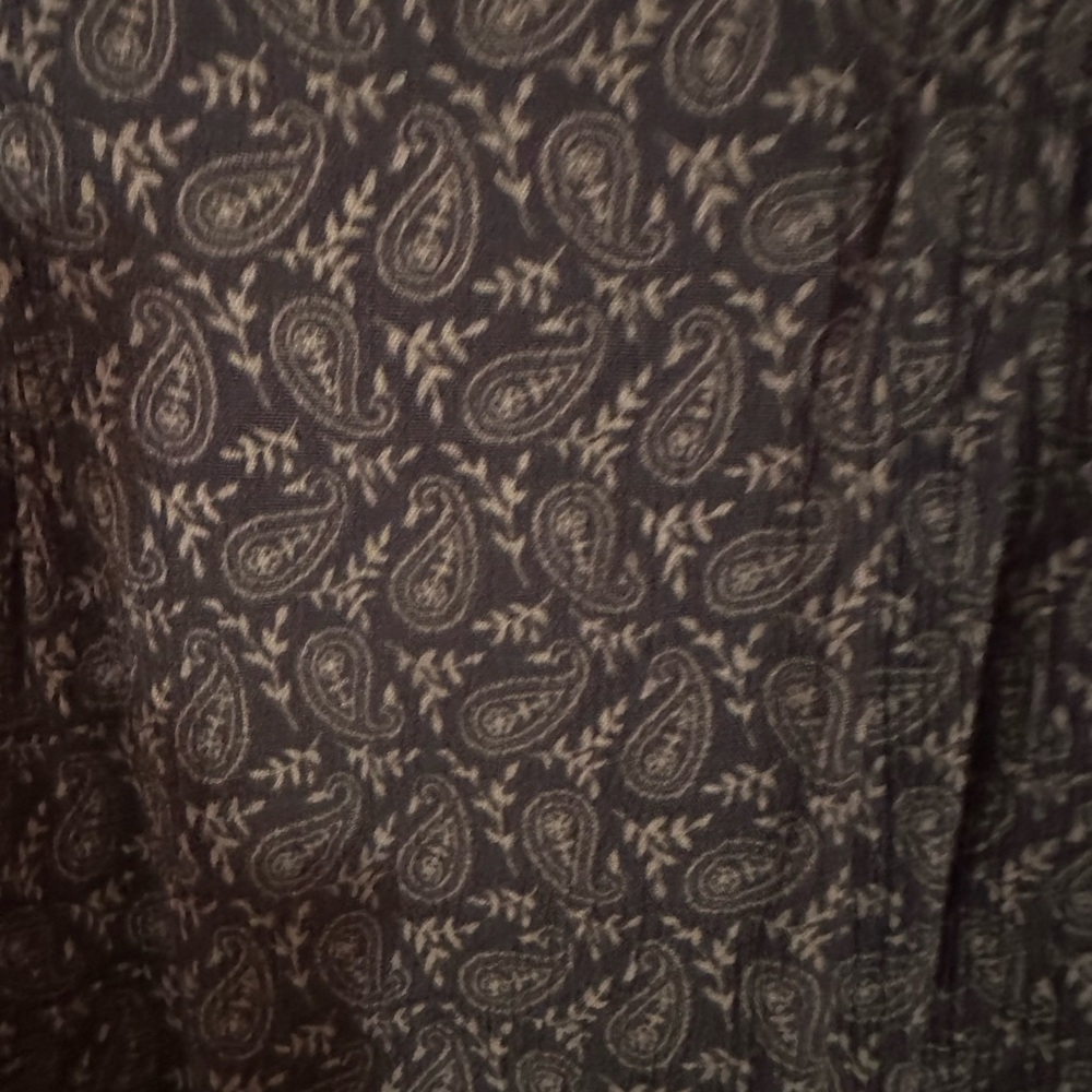 Fun 2 Fun Navy Floral Blouse - Picture 4 of 5